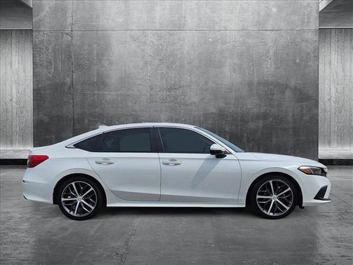 2022 Honda Civic Touring