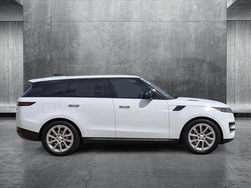 2023 Land Rover Range Rover Sport SE
