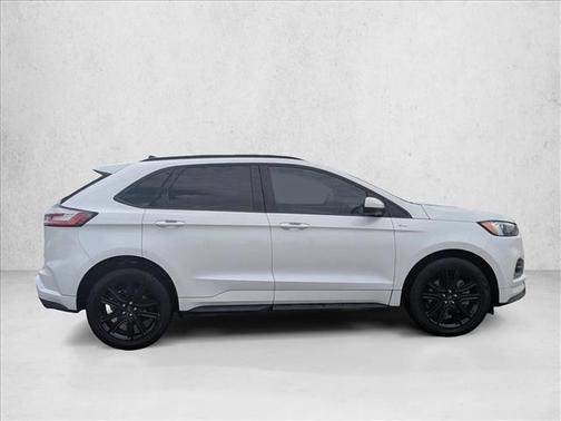 2021 Ford Edge ST Line