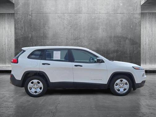 2017 Jeep Cherokee Sport