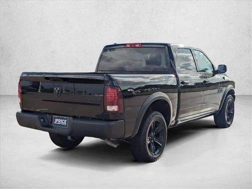 2024 RAM 1500 Classic Warlock Crew Cab 4x4 5'7' Box