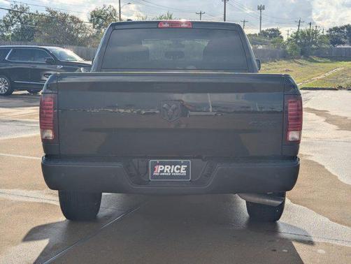 2024 RAM 1500 Classic Warlock Crew Cab 4x4 5'7' Box