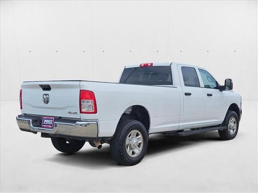 2023 RAM 2500 Tradesman Crew Cab 4x4 8' Box
