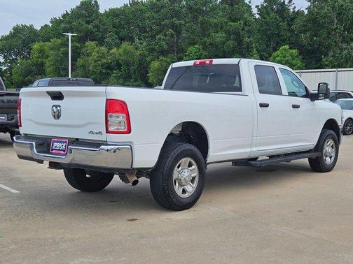 2023 RAM 2500 Tradesman Crew Cab 4x4 8' Box