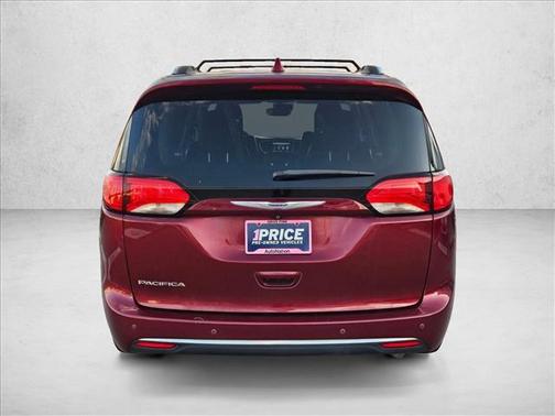 2020 Chrysler Pacifica Touring-L Plus