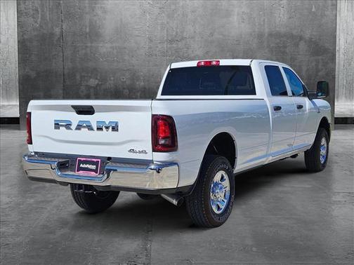 2025 RAM 2500 Tradesman Crew Cab 4x4 6'4' Box
