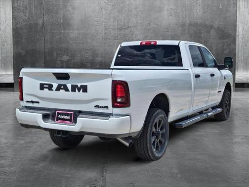 2025 RAM 3500 Lone Star Crew Cab 4x4 8' Box
