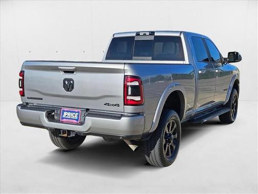 2022 RAM 2500 Laramie Crew Cab 4x4 6'4' Box