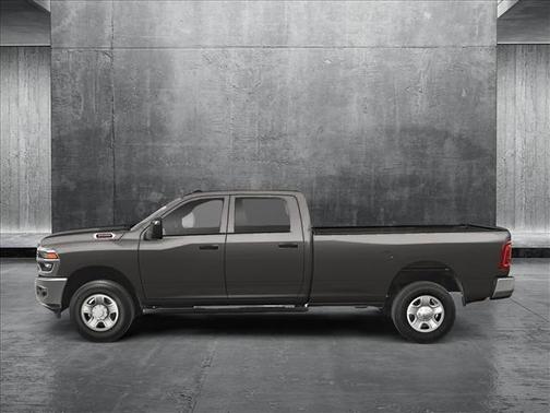 2025 RAM 3500 Lone Star Crew Cab 4x4 8' Box