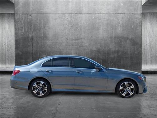 2018 Mercedes-Benz E-Class 4MATIC