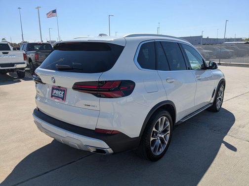 2025 BMW X5 xDrive40i