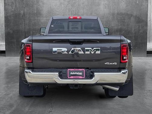 2025 RAM 3500 Tradesman Crew Cab 4x4 8' Box