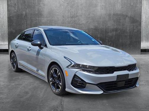 2022 Kia K5 GT-Line