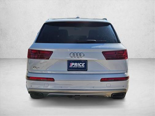 2019 Audi Q7 55 Prestige