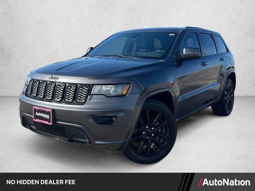 Granite Crystal Metallic Clearcoat 2019 Jeep Grand Cherokee Altitude