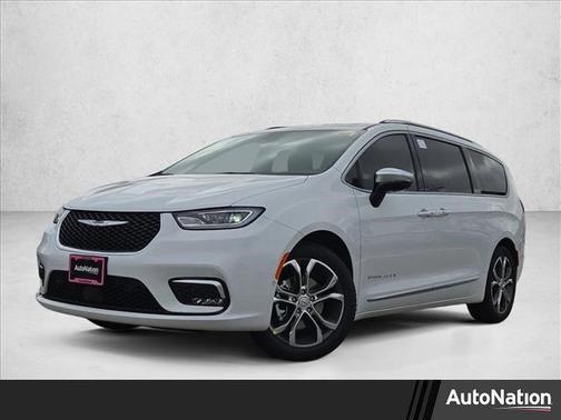 2026 Chrysler Pacifica L