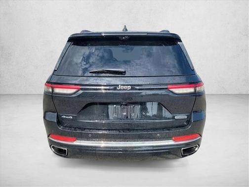2022 Jeep Grand Cherokee Overland