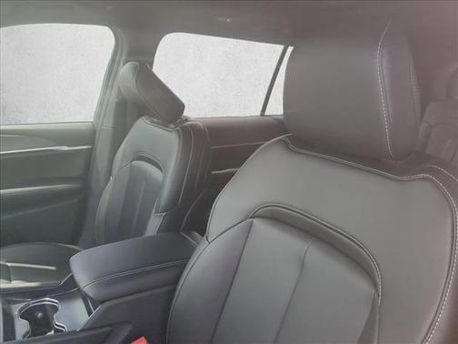 Velvet Red Pearlcoat 2026 Jeep Grand Cherokee L Limited