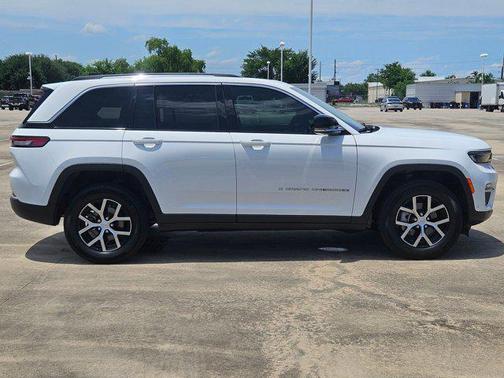 2023 Jeep Grand Cherokee Limited X