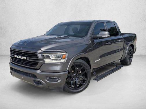 Granite Crystal Metallic Clearcoat 2019 RAM 1500 Laramie