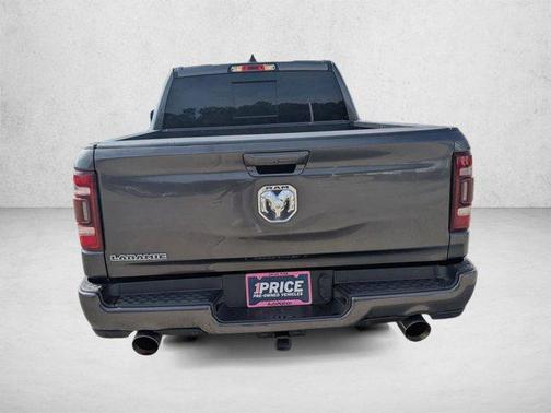 Granite Crystal Metallic Clearcoat 2019 RAM 1500 Laramie