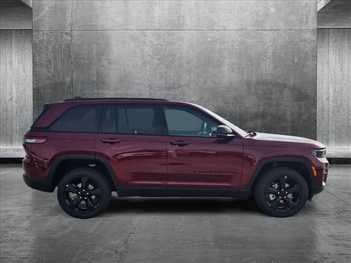 2025 Jeep Grand Cherokee Limited X