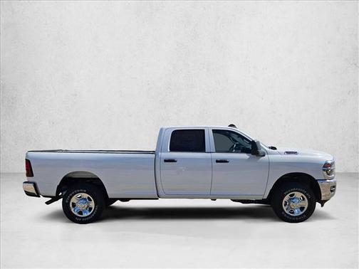 2026 RAM 2500 Tradesman Crew Cab 4x4 8' Box