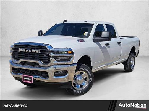 2026 RAM 2500 Tradesman Crew Cab 4x4 8' Box