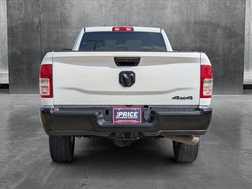 2024 RAM 2500 Tradesman Crew Cab 4x4 8' Box