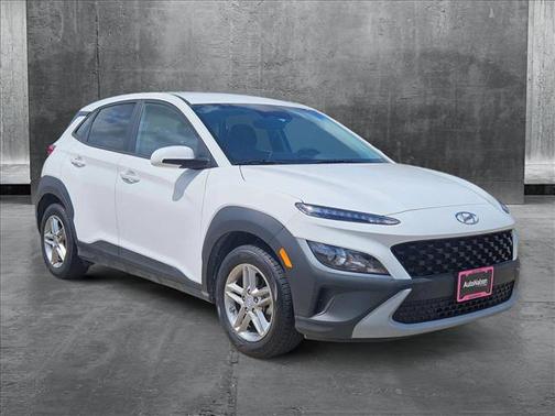 2022 Hyundai KONA SE