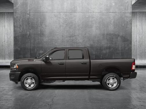 2025 RAM 2500 Tradesman Crew Cab 4x4 6'4' Box