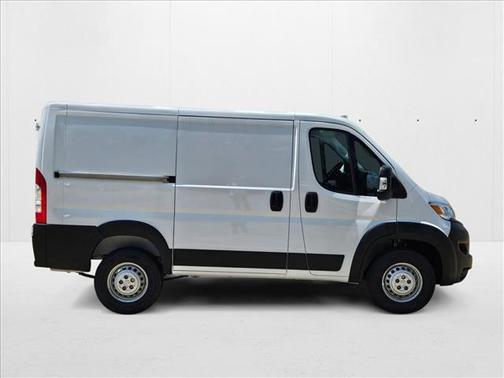 2026 RAM ProMaster 1500 Low Roof