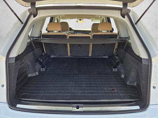 2022 Audi Q7 55 Premium