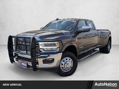2020 RAM 3500 Laramie Crew Cab 4x4 8' Box
