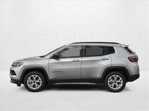 Bright White Clearcoat 2026 Jeep Compass Latitude
