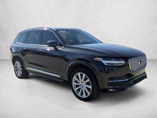 2017 Volvo XC90 T6 Inscription