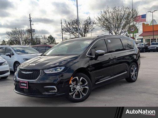 2026 Chrysler Pacifica L