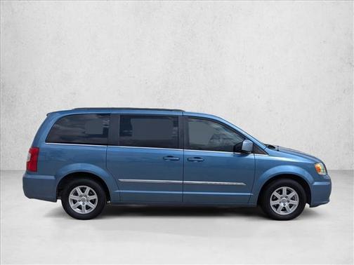 2011 Chrysler Town & Country Touring