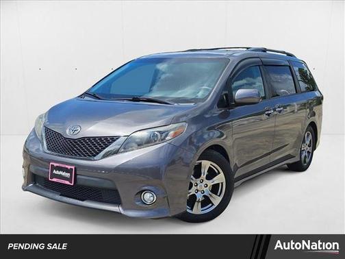 2017 Toyota Sienna SE Premium