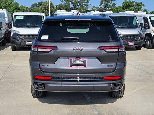 2025 Jeep Grand Cherokee L Summit