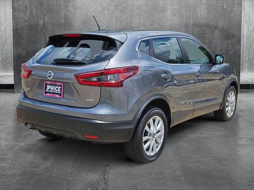 2022 Nissan Rogue Sport S