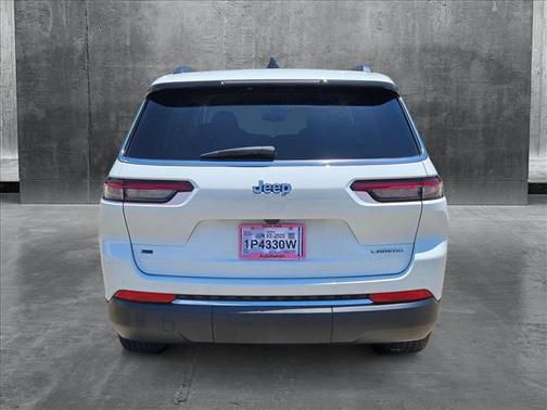 2023 Jeep Grand Cherokee L Laredo