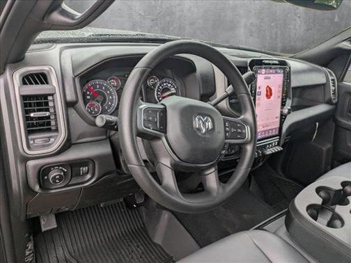 2025 RAM 2500 Tradesman Crew Cab 4x4 6'4' Box