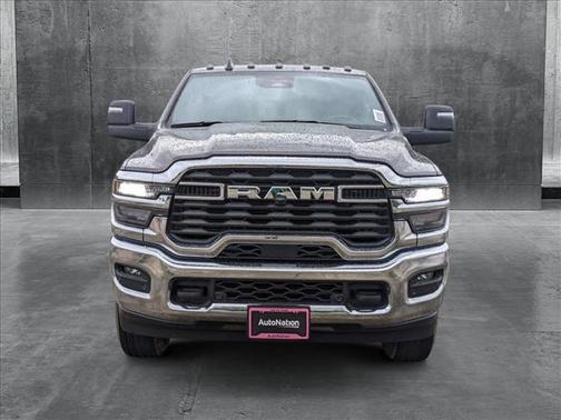 2025 RAM 2500 Tradesman Crew Cab 4x4 6'4' Box