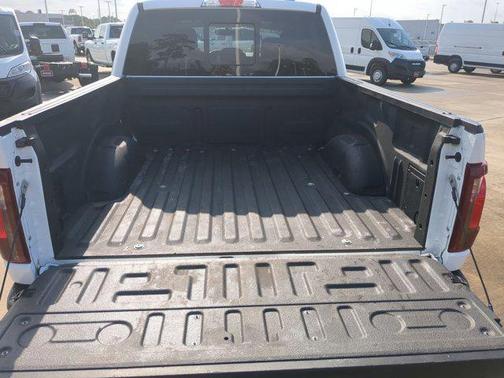 Oxford White 2025 Ford F-150 XLT