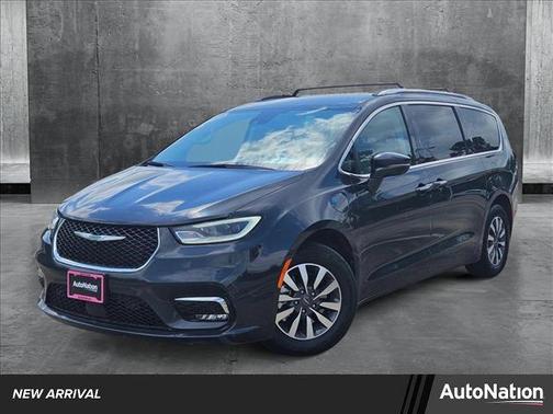 2021 Chrysler Pacifica Hybrid Touring L