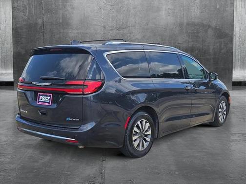 2021 Chrysler Pacifica Hybrid Touring L