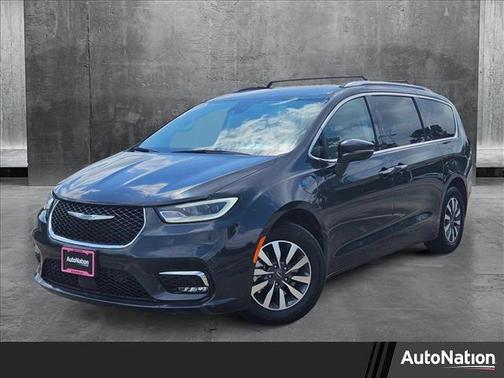 2021 Chrysler Pacifica Hybrid Touring L