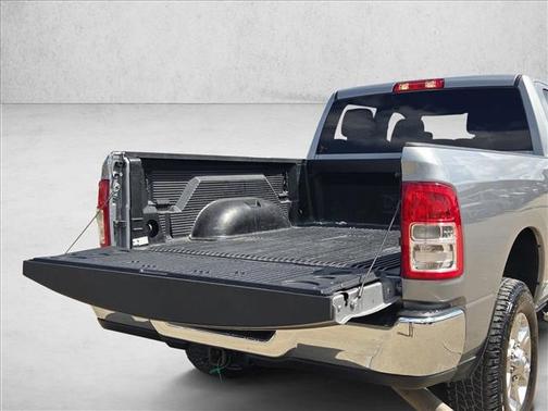Billet Silver Metallic Clearcoat 2024 RAM 2500 Big Horn Crew Cab 4x4 6'4' Box