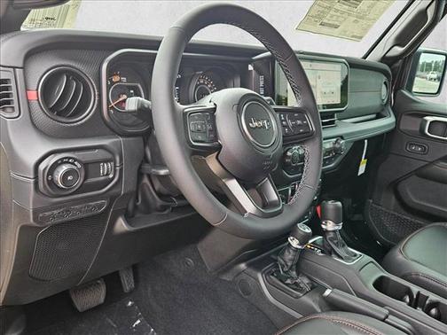 Black Clearcoat 2026 Jeep Wrangler Rubicon
